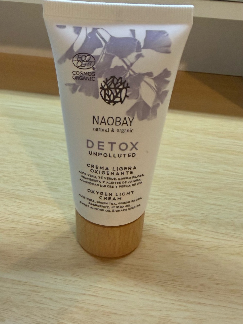 Detox Oxygen Light Cream - White with Purple Floral